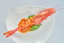 Yan Toh Heen - Simmered Spanish Carabinero Shrimp with Chili Sauce and Egg (Per Person)