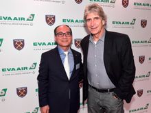 left to right): Bruce Wang (EVA Air General Manager UK Branch) and Manuel Pellegrini (West Ham United Manager).