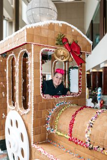 Giant Gingerbread Train by Anna Polyviou at Shangri-La Hotel, Sydney 2018