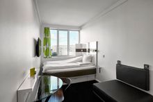 WakeUp hotel, room