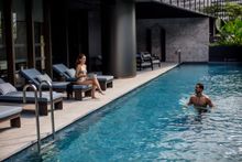 InterContinental Singapore Robertson Quay_Pool_Lifestyle