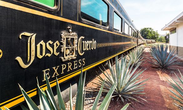 Mundo Cuervo: Jose Cuervo Express Mundo Cuervo: Jose Cuervo Express