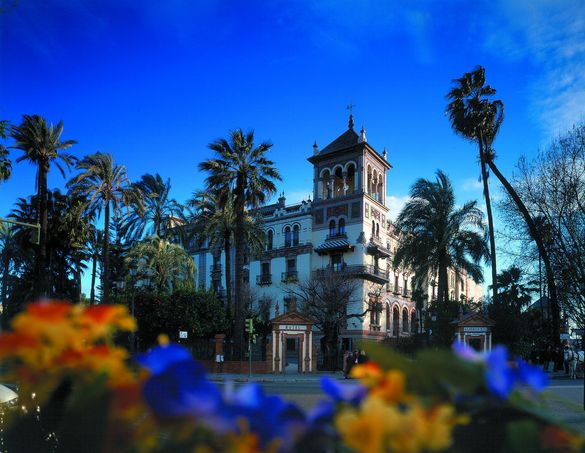 Alfonso XIII, Seville