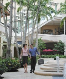 Premier Marketplaces Offer Groups Extraordinary Shopping Amenities