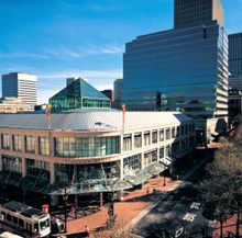 Pioneer Place Proud to Add Romano�s Macaroni Grill 
