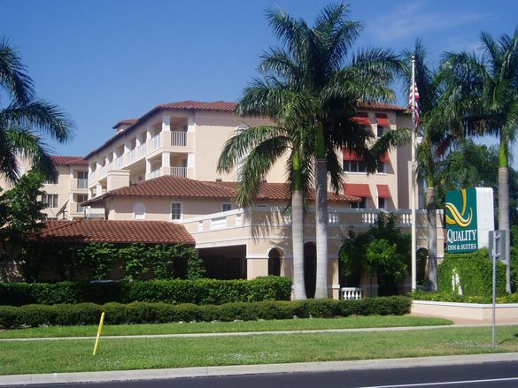 Quality Inn & Suites at Park Shore Now Open