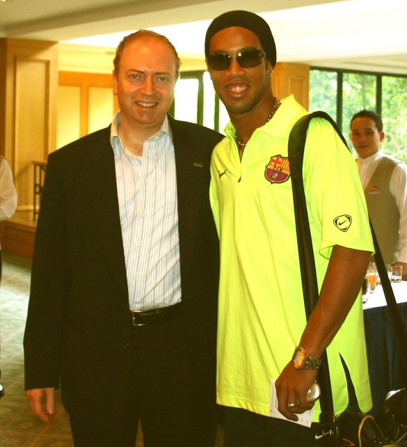 From left : Westin Resort Macau's General Manager, Akram Touma; Football super star Ronaldinho
