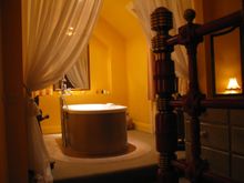 Romantic luxury bathroom.