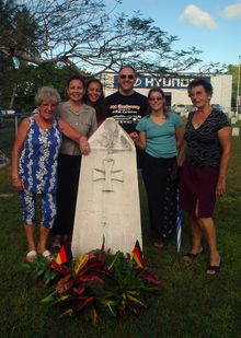 German community members and visitors who participated in the commemoration ceremonies for the SMS Cormoran. From Left to Right: