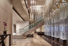 Grand Hyatt Melbourne offers spectacular lower and upper lobbies.