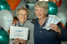 L Dr. Harriet Rhys Davies R Dr. Hilary Llewellin. Aer Rann