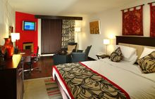 Bed - InterContinental Hotels Group (IHG) and Merlin Entertainment are pleased to announce the opening of a new Holiday Inn loca