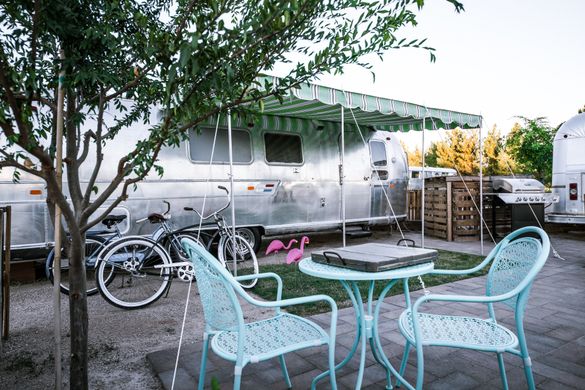 Glamping at The Cozy Peach, Mesa Arizona