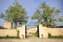 Escape To Bordeaux�s Brand New Bolthole�To Experience Exclusive Chateau Chic With Chateau De Sours