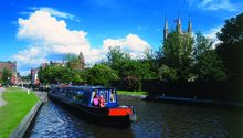 Hoseasons Stands Up For UK Family Holidays