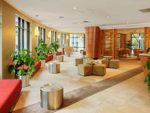 Travelodge Sydney Lounge