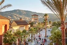 Desert Hills Premium Outlets®