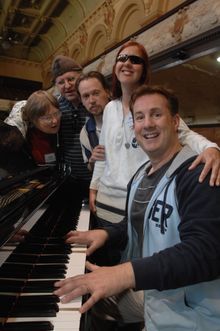 Vibe Hotels - Helping the Homeless