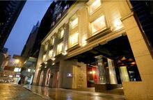 The Luxe Manor Hotel Exterior