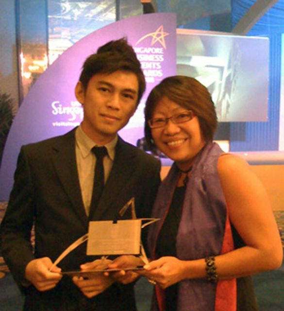 Yeoh Siew Hoon, producer of Web In Travel with Andy Loo of Spoon Creative and their award 