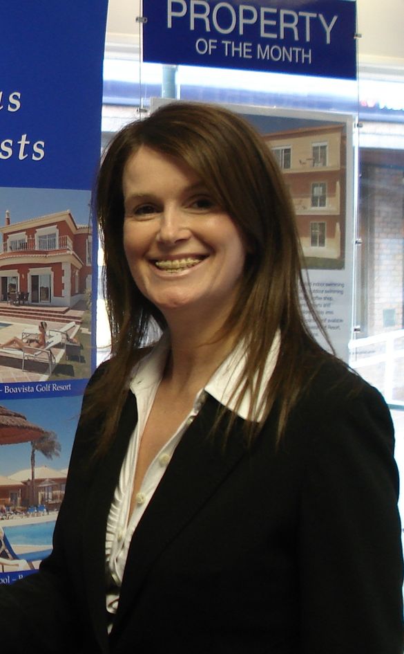 O�sis Parque is a perfect place to retire to, reckons Dawn Williams, Overseas Property Manager of Jones Homes Portugal