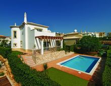 Residents can enjoy superb facilities at O�sis Parque