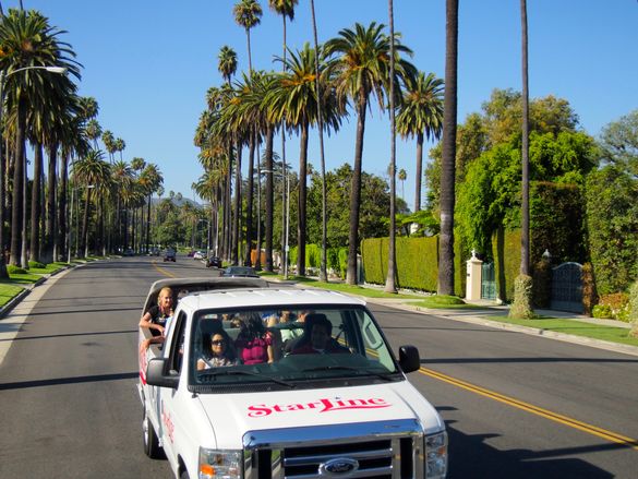 Starline’s 13-passenger vans offering a “topless with headsets” experience get Hollywood visitors as close as possible to the es