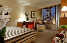 Rendezvous Hotel, Auckland Deluxe King Room (low res)