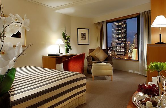 Rendezvous Hotel, Auckland Deluxe King Room (low res)