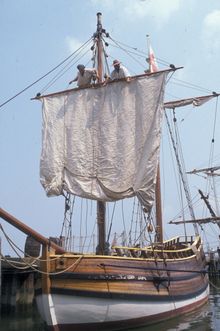 JS- Lowering sails on Discovery
