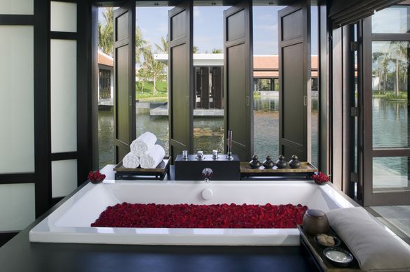Love Bath Ceremony Bathing Ritual at The Spa at The Nam Hai 