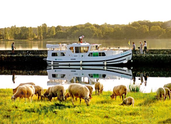 Cruising Over The Crunch: EBH Announce Exciting 2009 Season