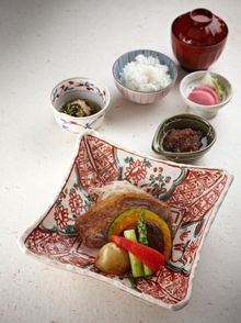 Charcoal-grilled Japanese Pork Loin Steak Set