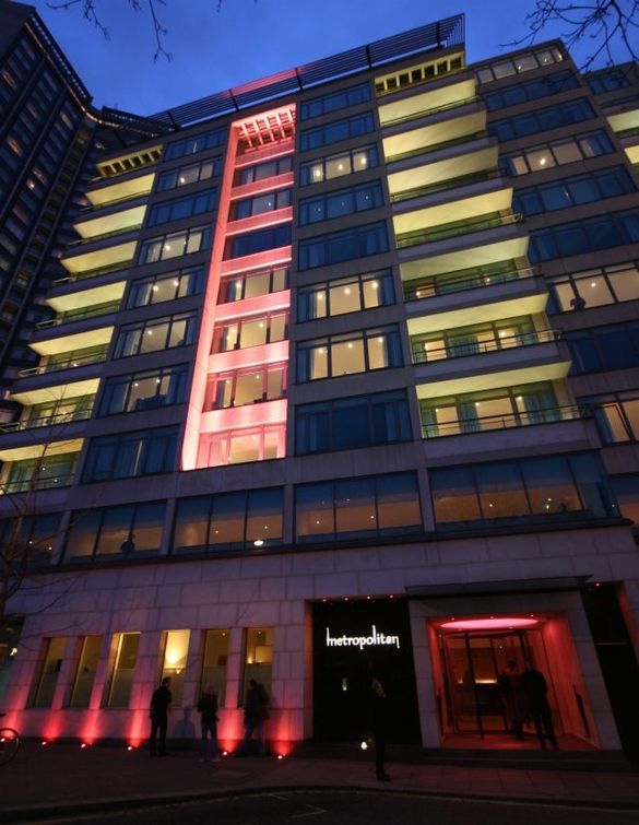 The Metropolitan is the only hotel in London offering Dr Perricone�s restorative skin therapy with an exclusive one-day �Perrico