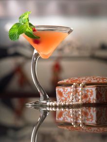 Four Great Beauties cocktail � Diaochan