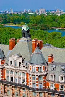 Hotel exterior of Mandarin Oriental Hyde Park, London