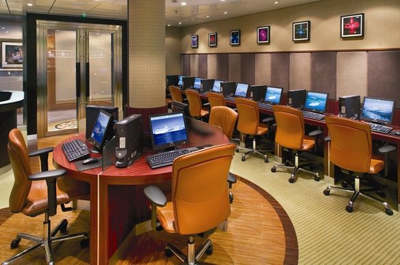 Crystal Cruises' University@ Sea