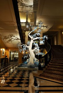 CLARIDGES CHRISTMAS TREE DESIGNED BY JOHN GALLIANO FOR DIOR