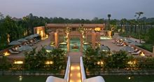 Le Meridien Angkor Swimming Pool