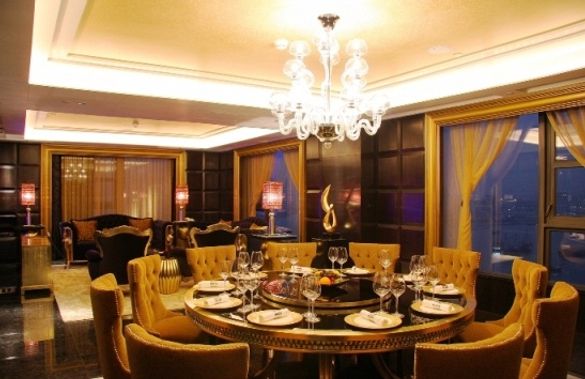 Mansion at Sofitel - Black Galaxy Living Room