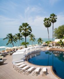 Aisawan-Swimming-Pool