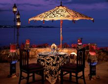 For a private tasting, One&Only Palmilla can organise a Dinner Under the Stars experience. Guests are treated to a private dinne