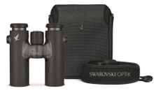 SWAROVSKI OPTIK’s CL Companion binoculars in the colour anthracite with WILD NATURE accessory package