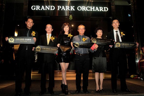 VIPs at the ribbon cutting ceremony of Grand Park Orchard