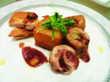 慢烤鸡胸，栗子鸡腿，土豆方，姜味芥末提子汁