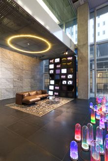 NH Rotterdam lobby