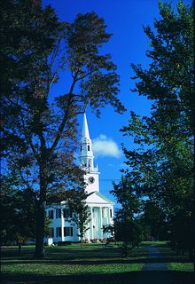 Litchfield CT Village Green and Congregational Church