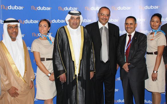 left to right, Abdulla Matar Al Mazroui (UAE Ambassador to Yemen), Hamad Obaidalla (flydubai's Chief Commercial Officer), Dr. Wa