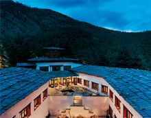 Uma Paro Courtyard