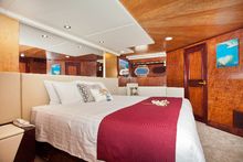 King Double Cabin with Ensuite